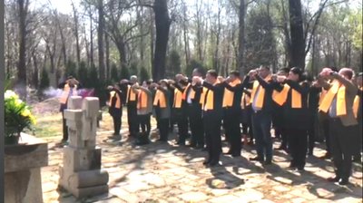 微信图片_20190409164941.jpg